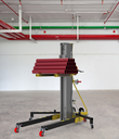LIFTER - Heavy-duty and Manually Operated Lift